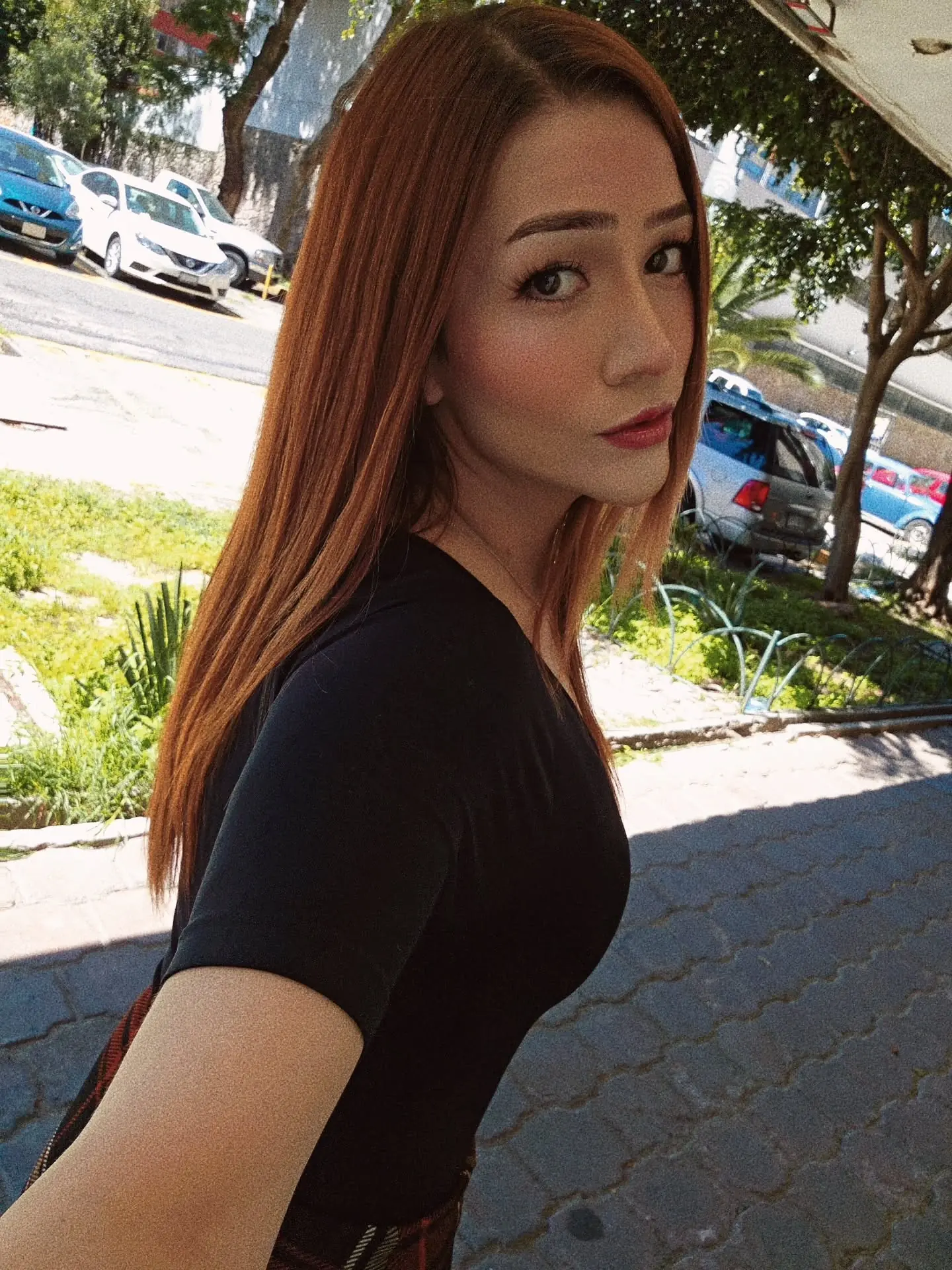 Naima — sguardo che invita - Image 2